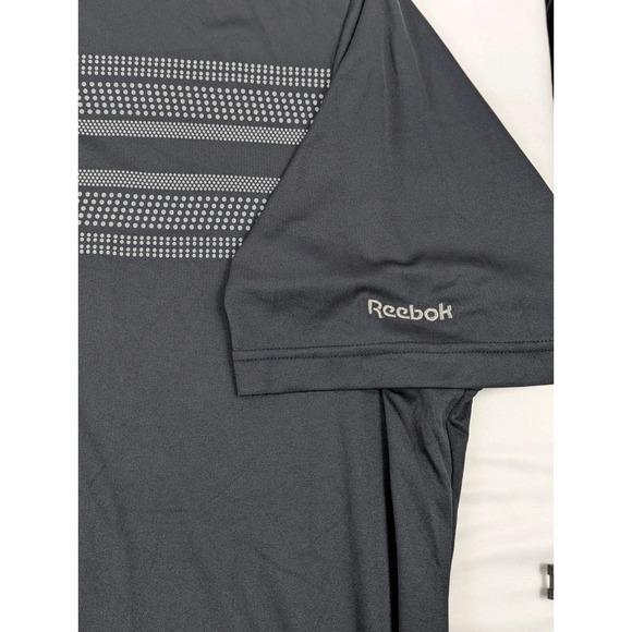 Reebok - Picture 4 of 7